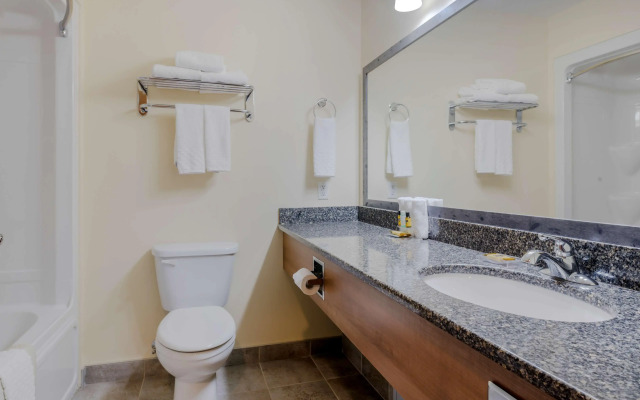 Best Western Plus Woodstock Hotel & Conference Centre