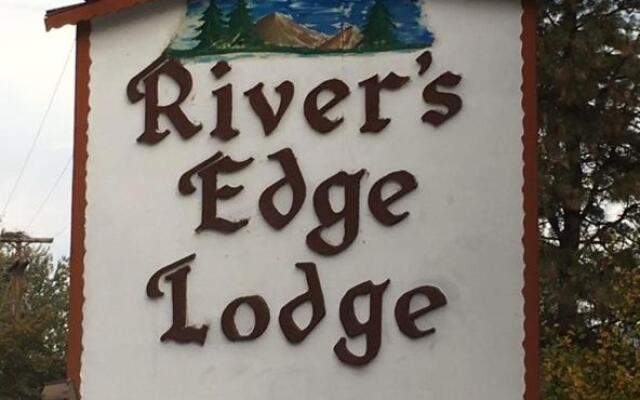 River's Edge Lodge