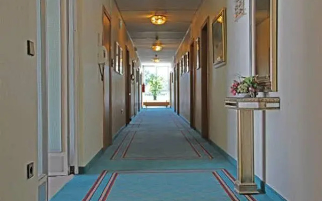 Parkhotel Crombach