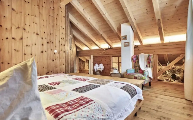 Rustic Holiday Home With Sauna