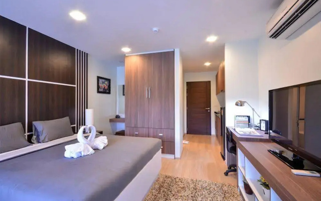 The Nice Condotel Bangtao Beach