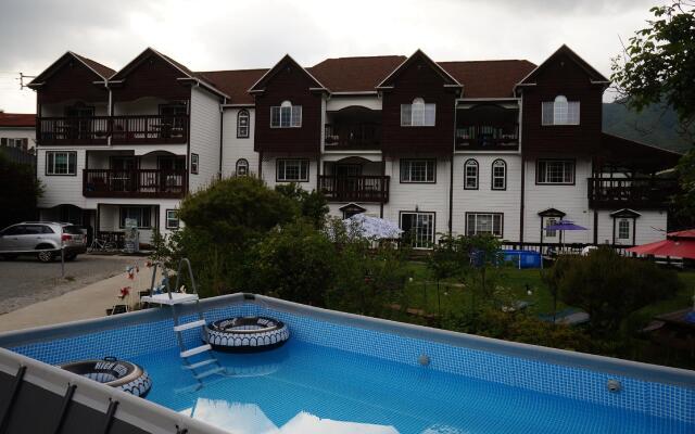 Muju Seolguk Pension