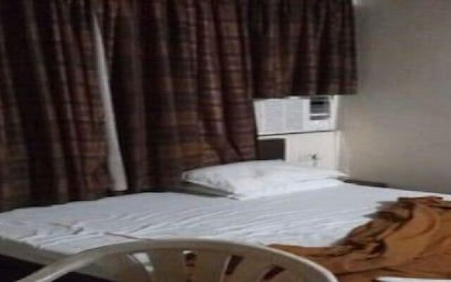 Room Maangta 130 - Thane West