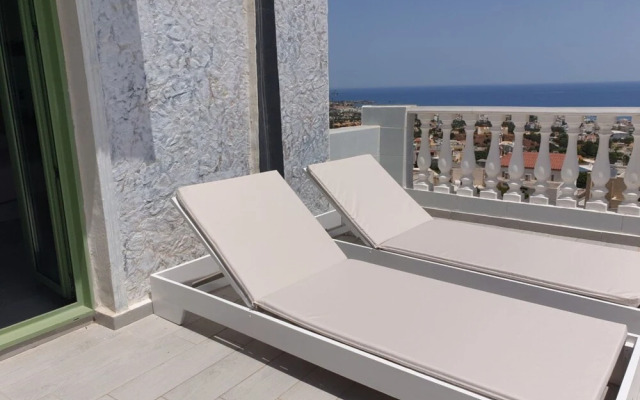 Executive Junior Suite With Balcony Full View