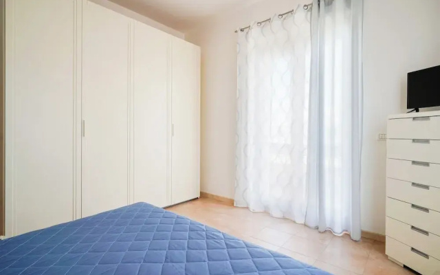 Appartamento a Torre Canne con balcone