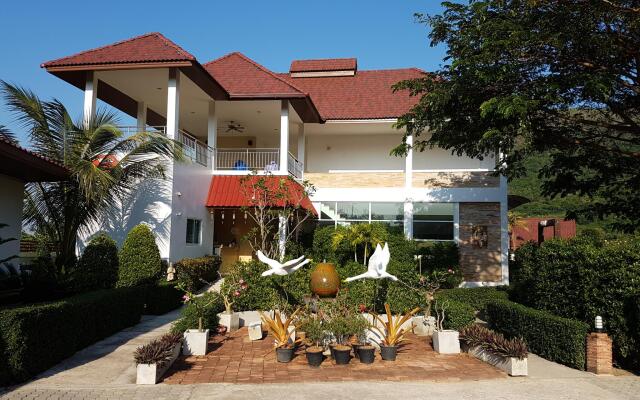 The Hillside Pranburi Resort