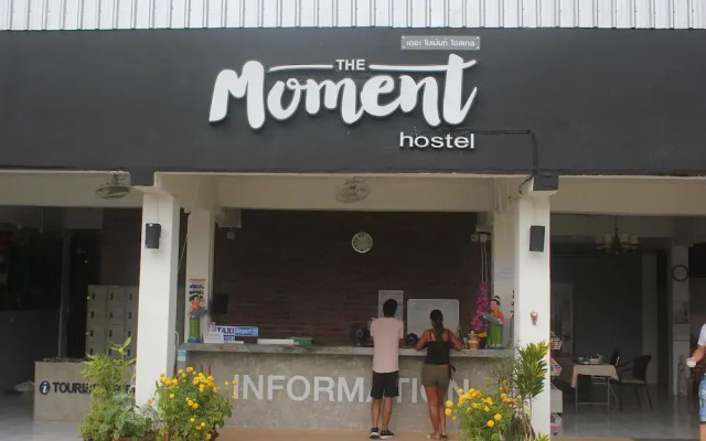 OYO 1147 The Moment Hostel