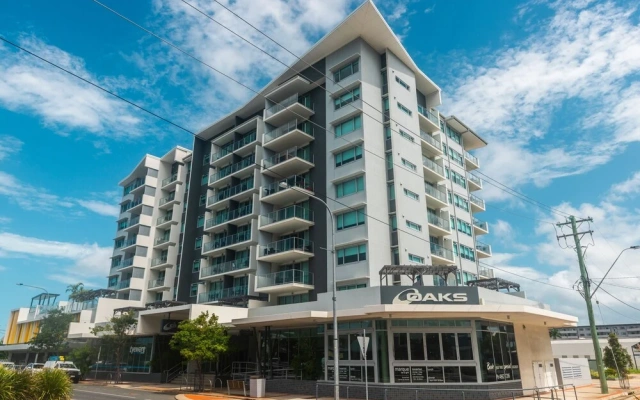 Airtrip Apartments on River Street