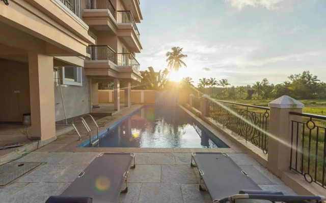 Palm Retreat 1BHK Pool & Field Views