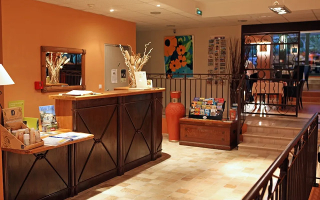 Hotel Restaurant Le Gardon - Pont du Gard