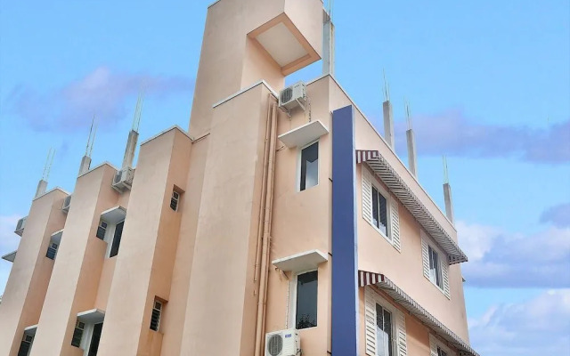 OYO 9258 RD Towers
