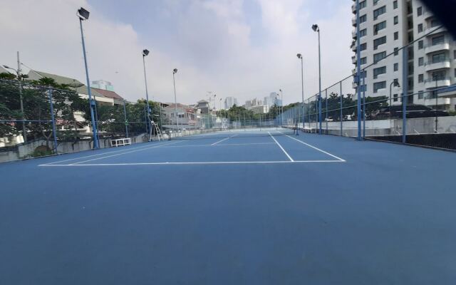 Good Location 2BR at Park Royale Apartment