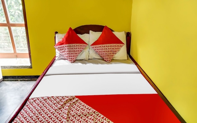 Hotel O Kampung Wisata Ekologi Puspa JagadNearGunung Kelud – Guest Rooms – Slumbung
