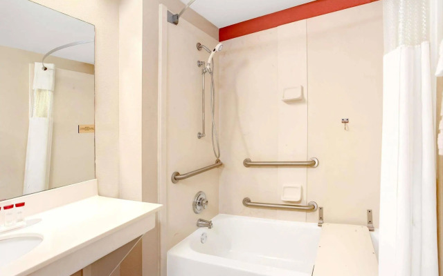 Days Inn by Wyndham Adairsville