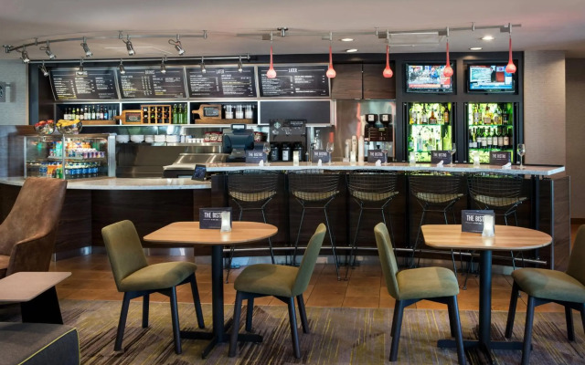 Courtyard by Marriott Richmond/Berkeley