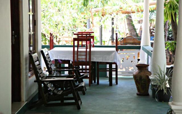 Sigiri Rock Side Home Stay