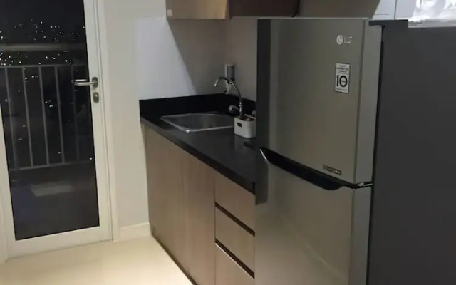 Salute de Madison Park Apartments