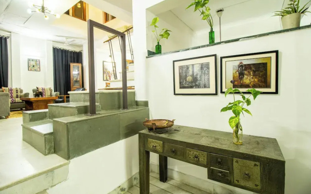 Opulent Antique 3br Villa in Gurugram