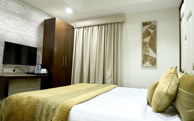 Hotel Grand Girdhar