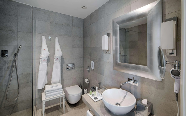 NH Collection Firenze Porta Rossa Hotel