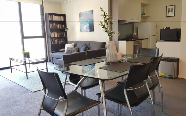 ReadySet Apartments at Sentinel