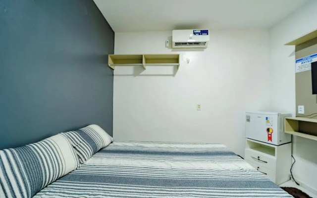 Flat c Wi-fi e Ar-condicionado Perto do Aeroporto