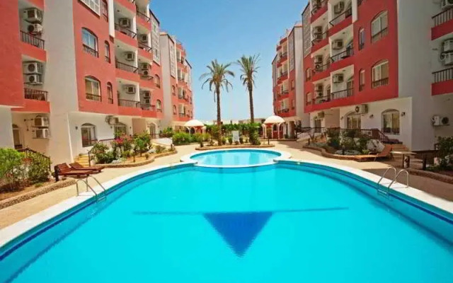 Desert Pearl apartment