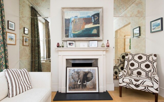 Beautiful 3BR Family Home in the Heart of Chelsea