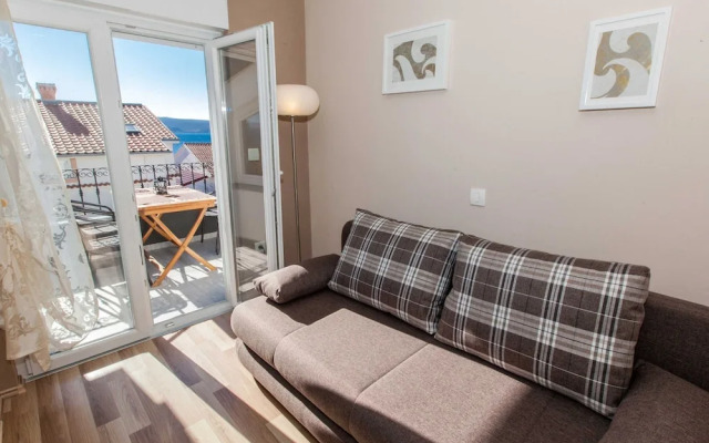 Beachfront Apartments for Relaxing Getaways in Crikvenica