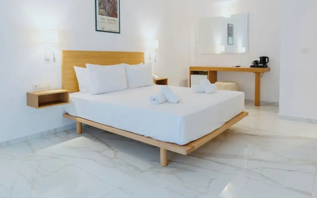Blue Bay Hotel