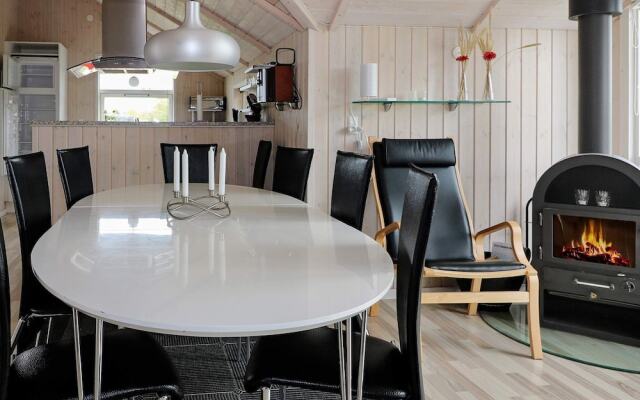 6 Person Holiday Home in Hadsund