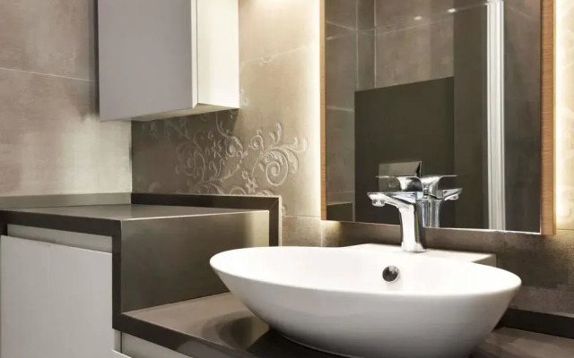 Hawthorn Suites By Wyndam