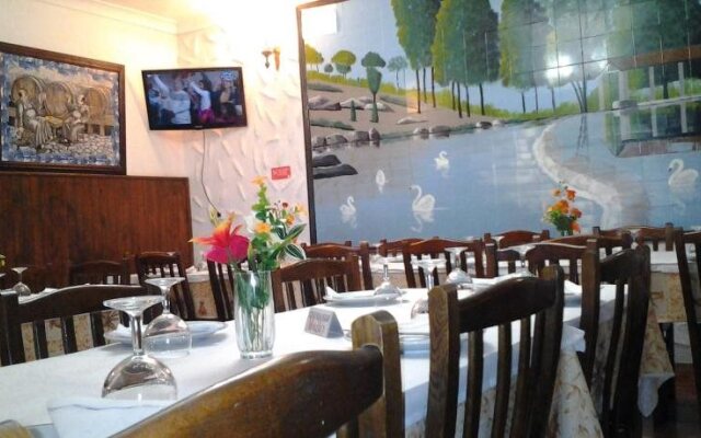 Hotel Azibo e Restaurante