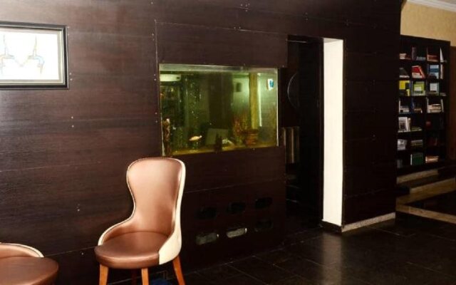 Extended Stay Grand Hotel