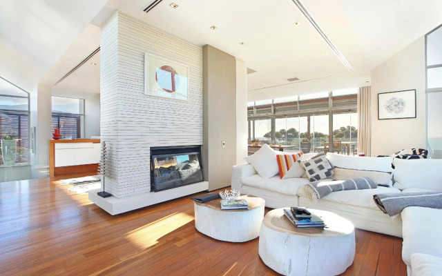 Glen Sunsets Villa by Totalstay