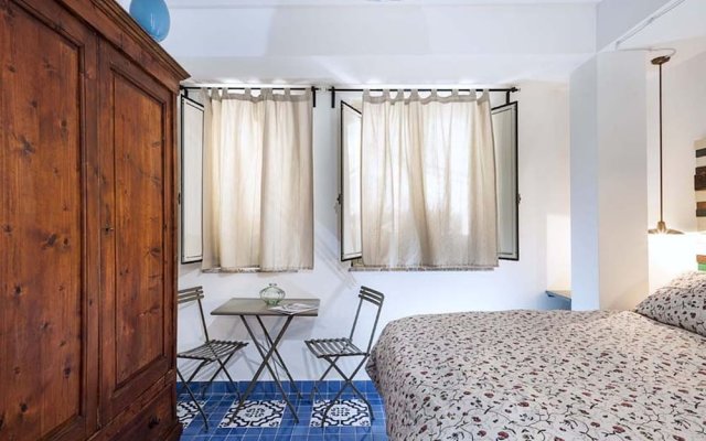 Pleasing House In The Center Of The Famous Taormina And Just 4 Km From The Sea