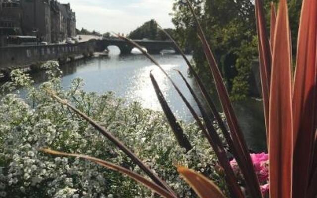 Sous Les Etoiles Metz Luxembourg Cityroom57