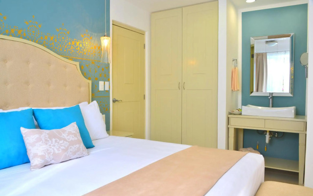 Unic Design Hotel - Near Mamitas Beach Club
