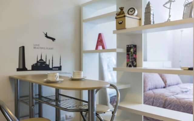 Cozy &Comfort Condo by C