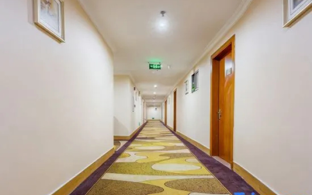 Jinhu Hotel (Guangzhou Tower Pazhou Convention and Exhibition Center)