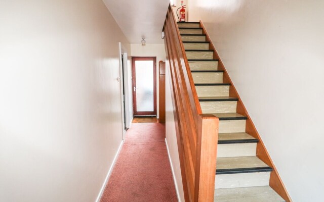 Flat 2 Cambridge Court