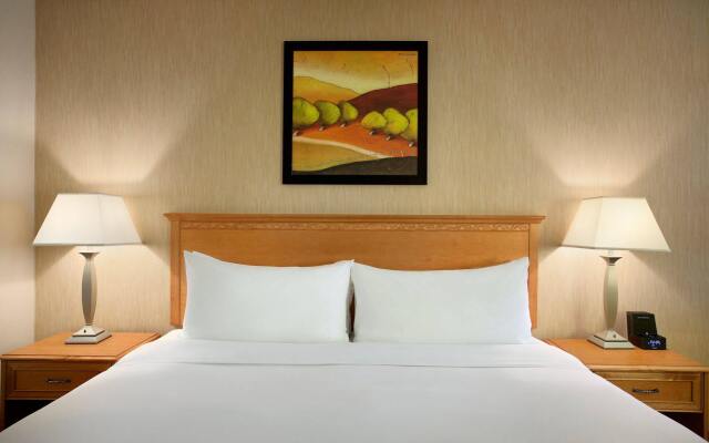 Radisson Hotel Denver - Aurora