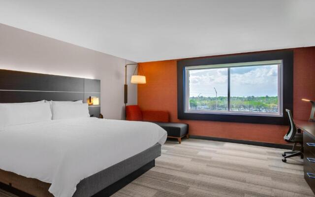 Holiday Inn Express & Suites Sanford- Lake Mary, an IHG Hotel