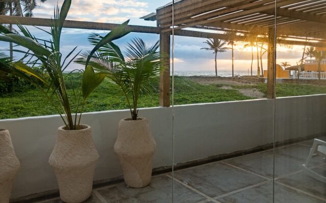 Oceanfront New Condo on the Beach