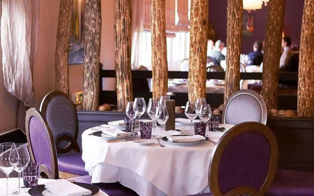 Hostellerie Des Trois Mousquetaires