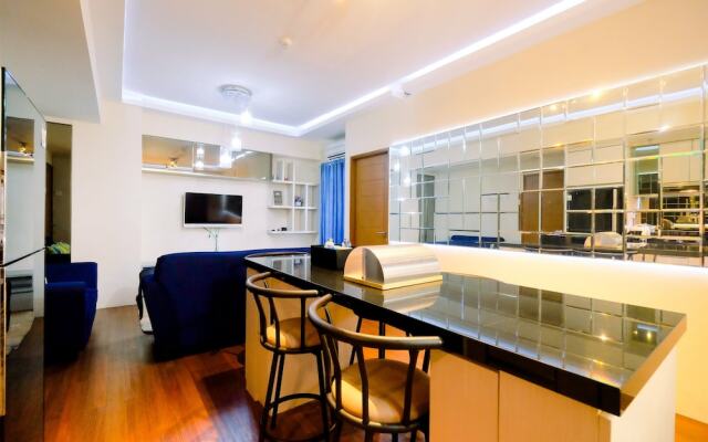 Comfy 2Br Gading Greenhill Apartment