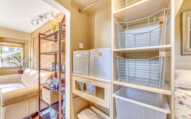 Quaint Carmel - Bungalow Close to Beach