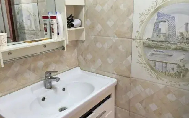 Xi'an Bauhinia Apartment
