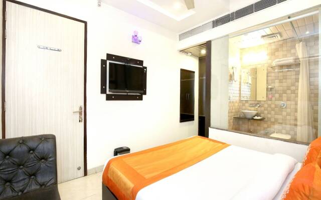 OYO 982 Hotel Royal Park
