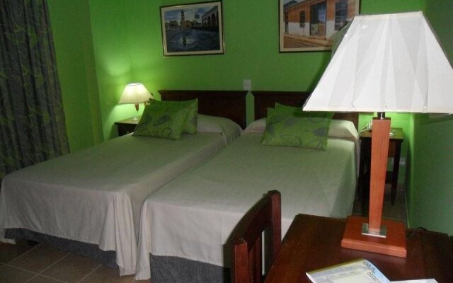 Cubanacan America Hotel